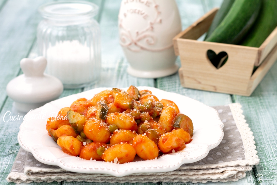 GNOCCHI CON SUGO DI ZUCCHINE E PISELLI Gustosi E Cremosi