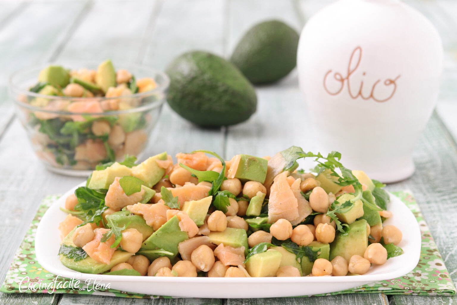 INSALATA CECI e AVOCADO ricetta senza cottura