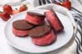 Biscotto gelato al kefir e fragole senza glutine