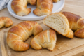 Brioche senza burro sfogliate all’olio evo: leggere, profumate e facilissime