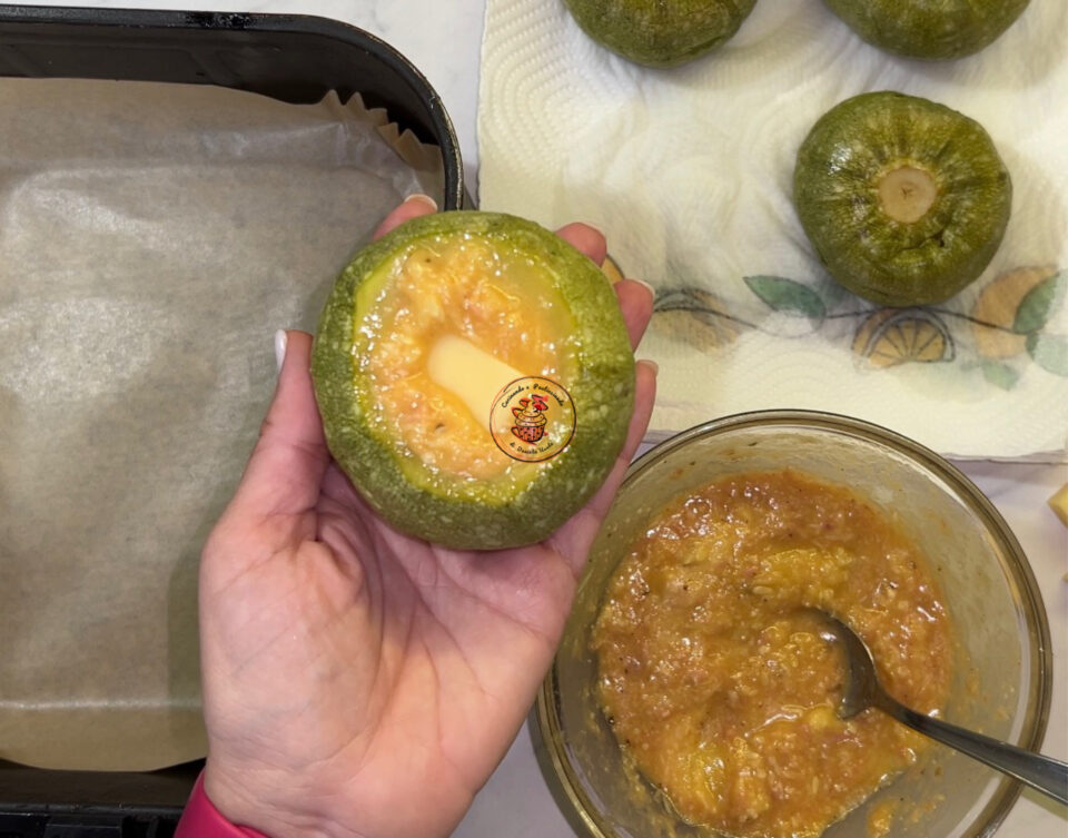 ZUCCHINE TONDE RIPIENE COTTE IN FRIGGITRICE AD ARIA