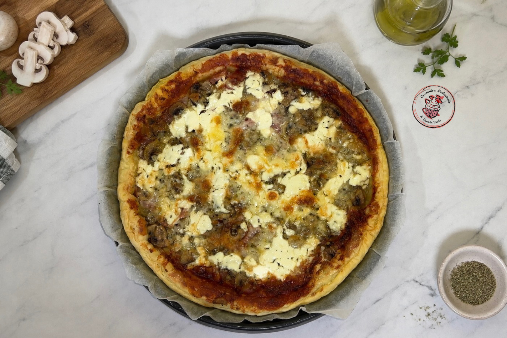 TORTA SALATA FUNGHI E PROSCIUTTO