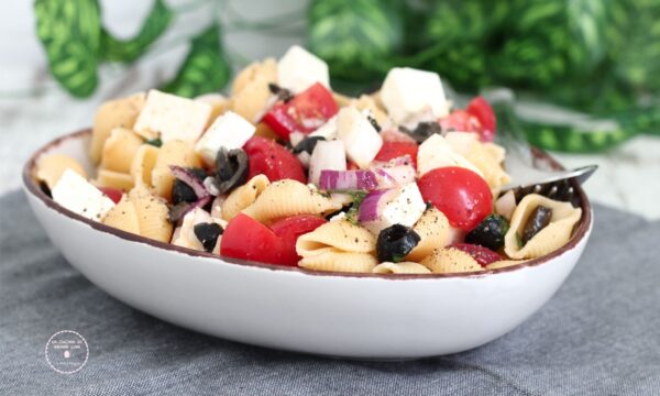 Insalata di pasta alla greca