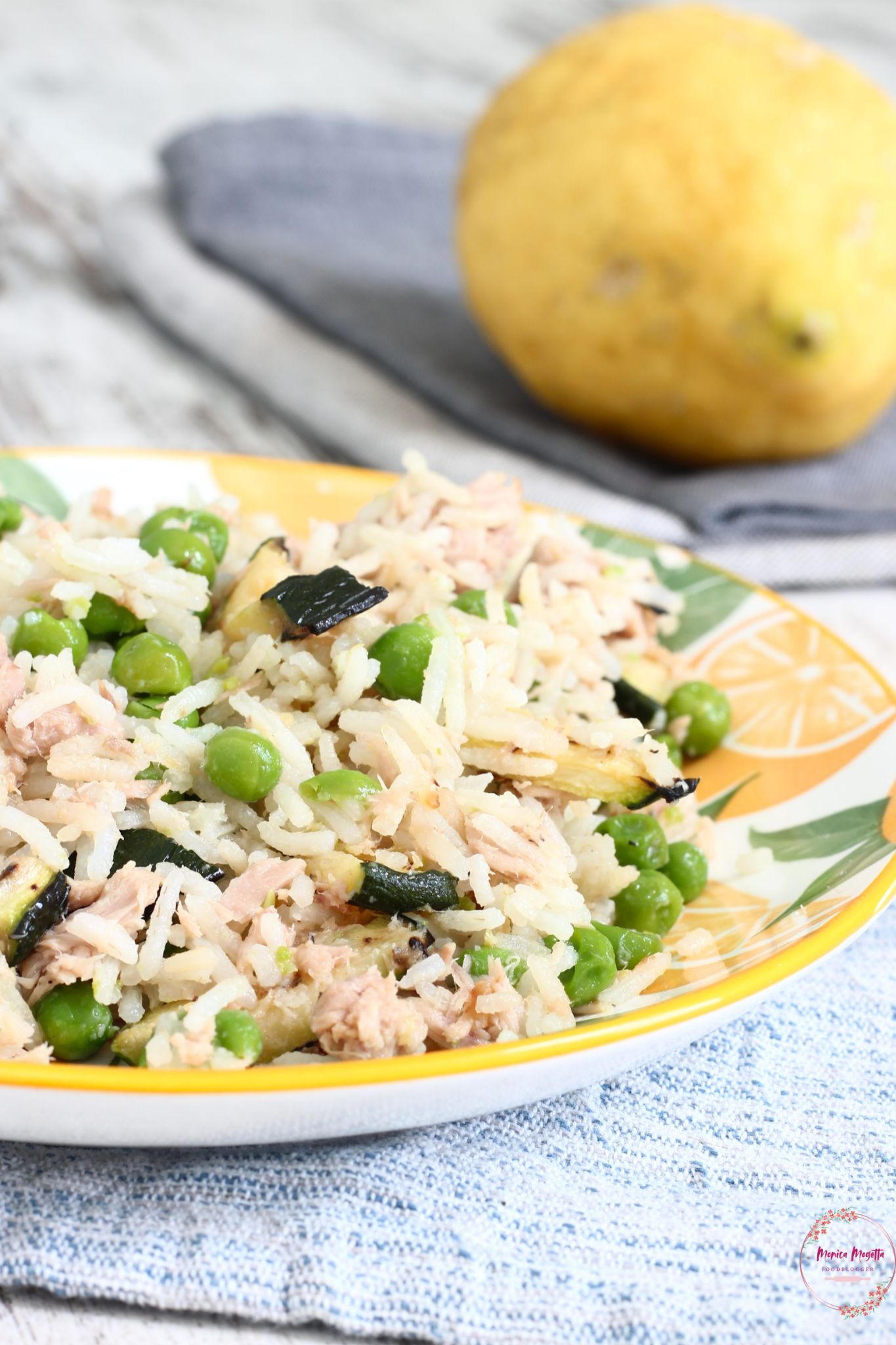 Insalata di riso tonno e limone velocissima e leggera
