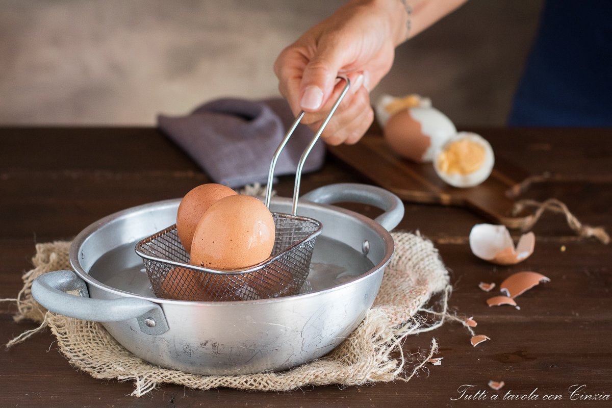 Uovo sodo perfetto le 3 regole della cottura per piatti e ricette al top