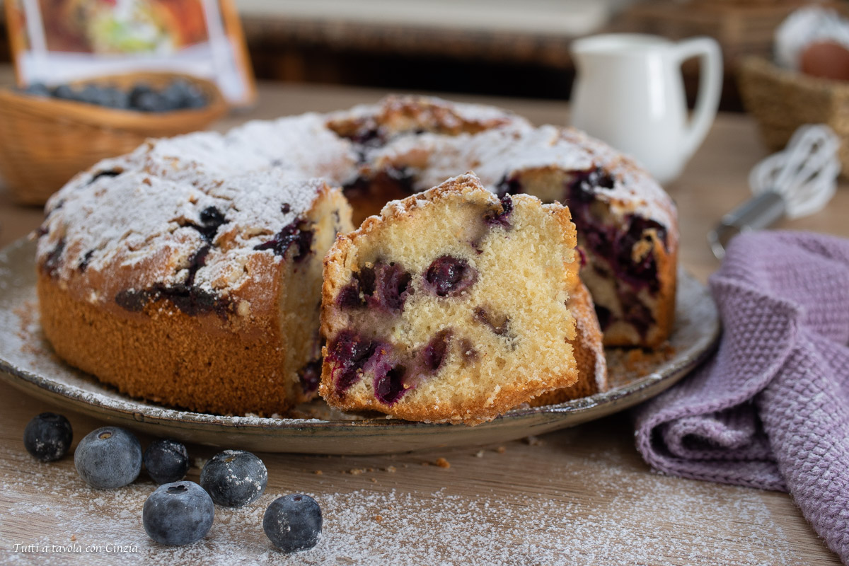 ciambellone ai mirtilli