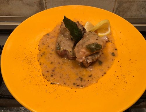 Coniglio aromatizzato con limone e salvia