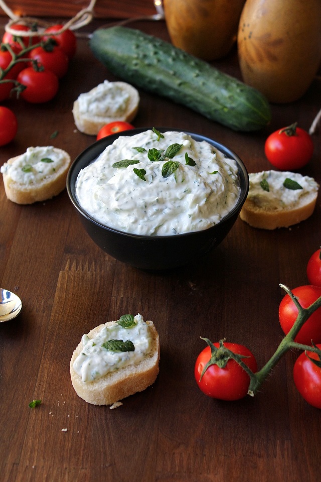 SALSA TZATZIKI – I SAPORI DI CASA