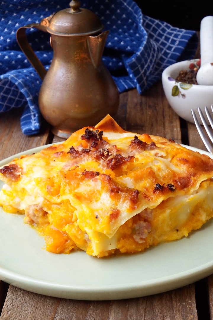LASAGNA CON ZUCCA SALSICCIA E ASIAGO – I SAPORI DI CASA