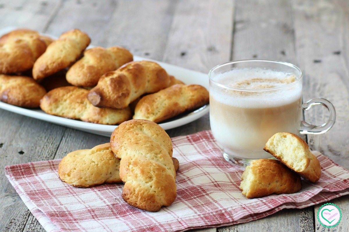 Biscotti al latte siciliani
