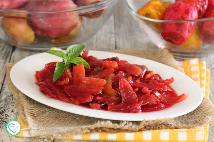 Bucce di fichi d'India in padella, ricetta