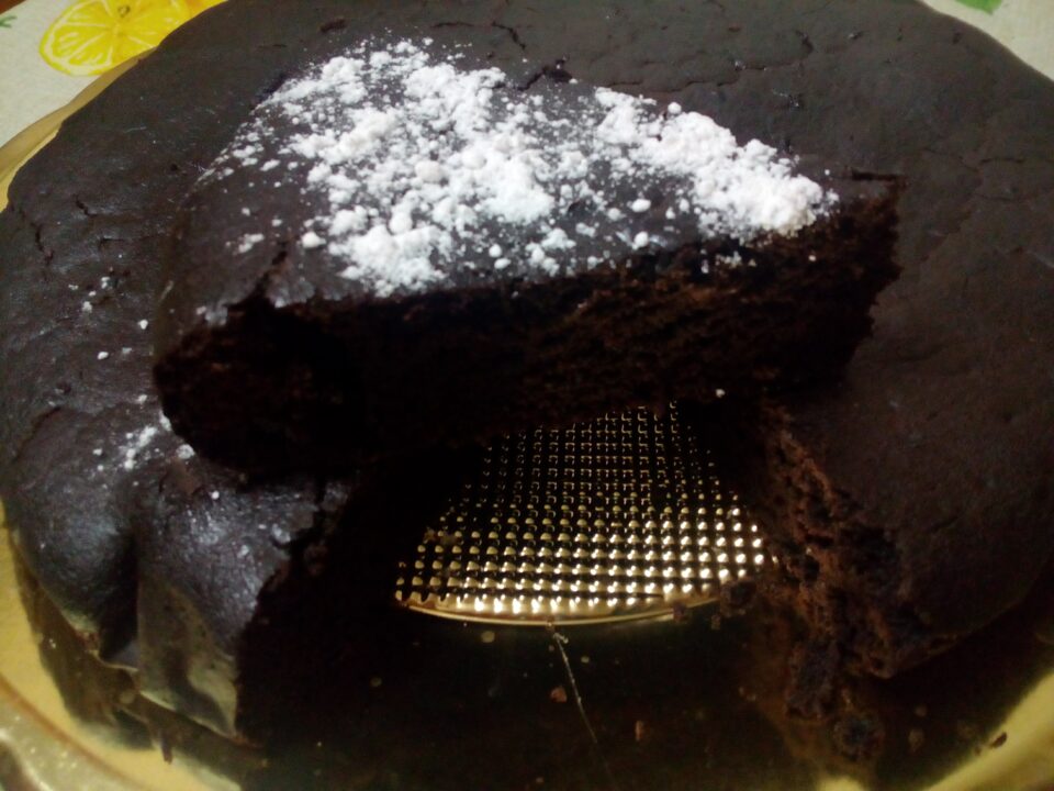 torta al cioccolato leggera fetta di torta