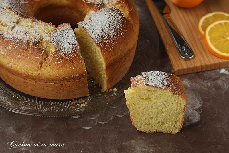 Ciambella yogurt greco e arancia nel fornetto Versilia