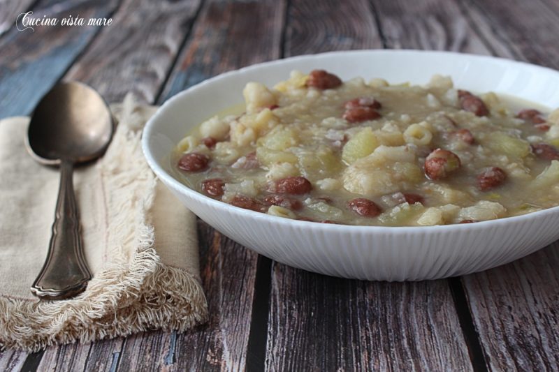 Zuppa di cavolfiore e fagioli