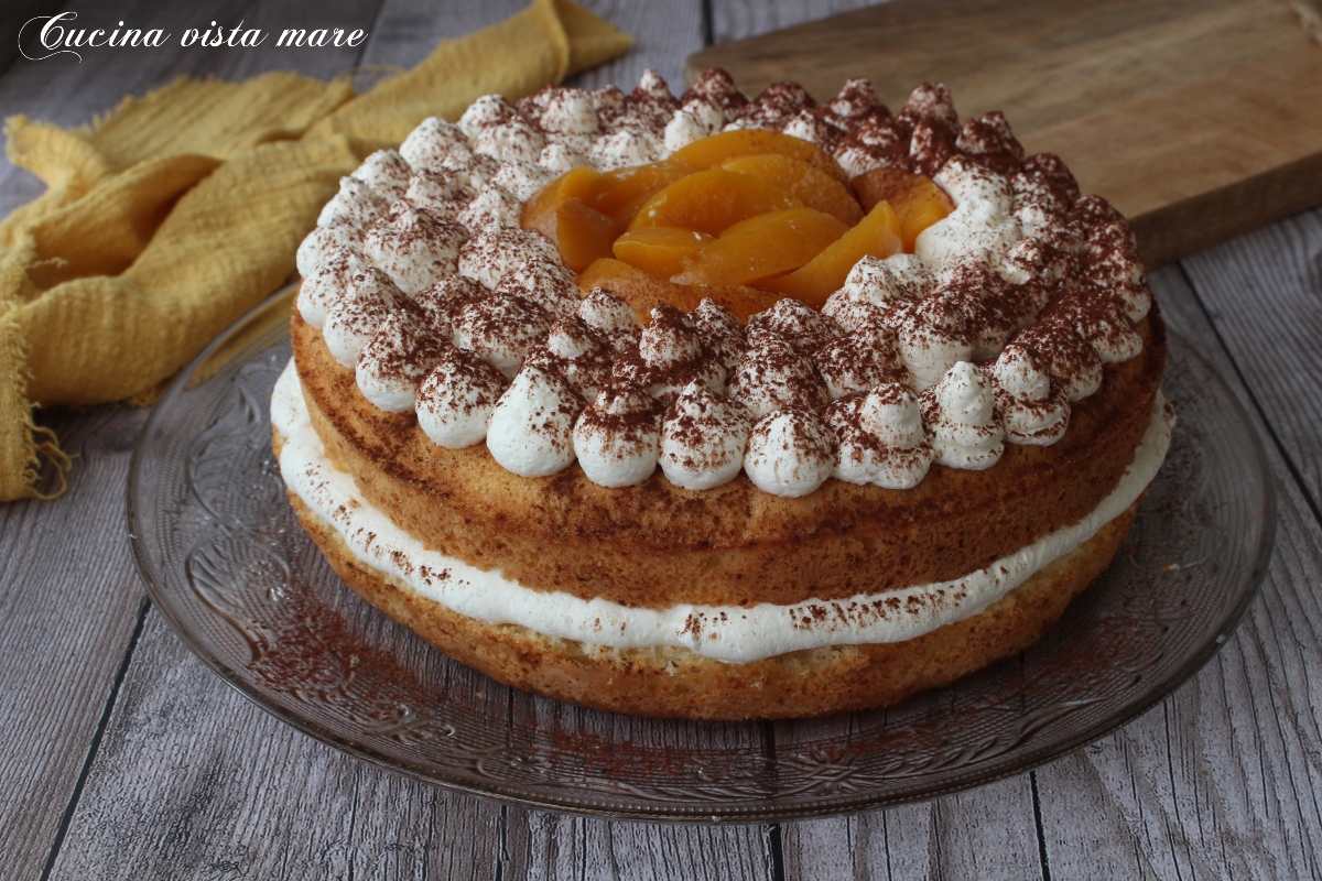Torta florida Cucina vista mare