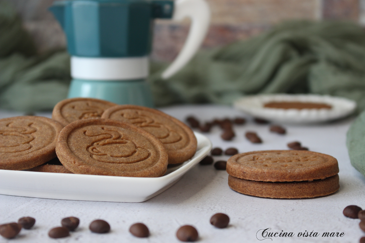Biscotti al caffè Cucina vista mare