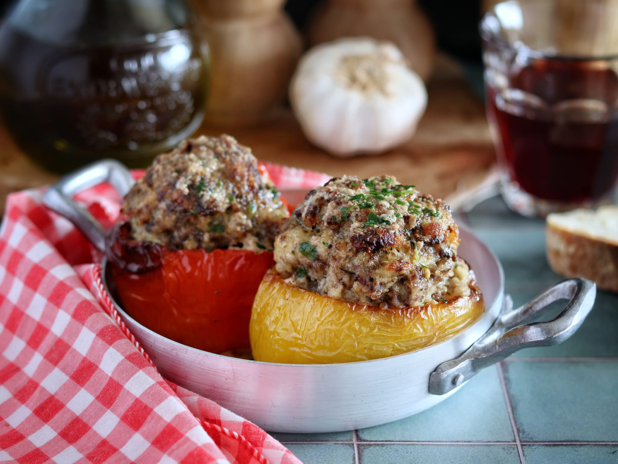 Peperoni ripieni di carne