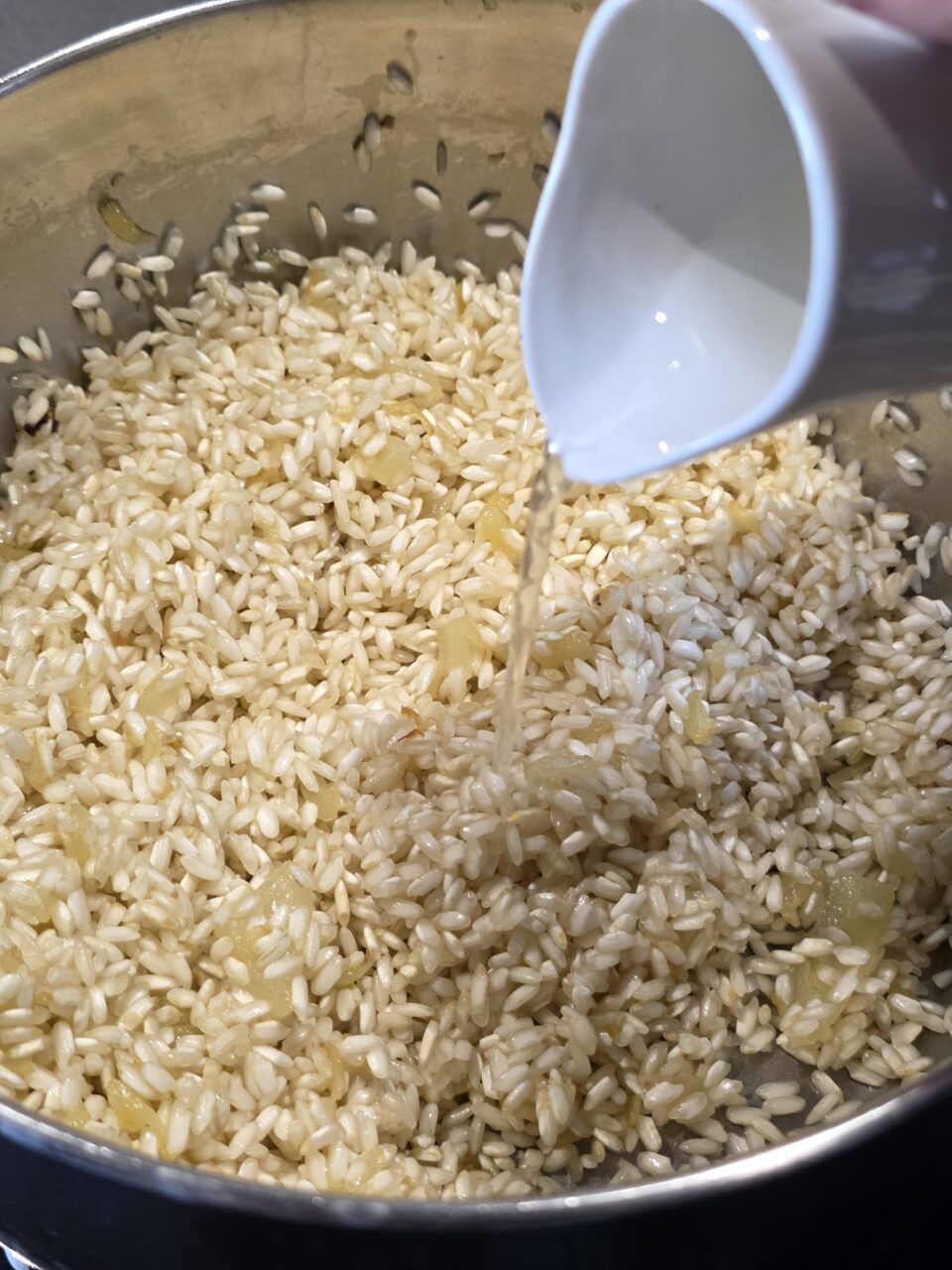 Sformato di riso al forno con prosciutto e mozzarella