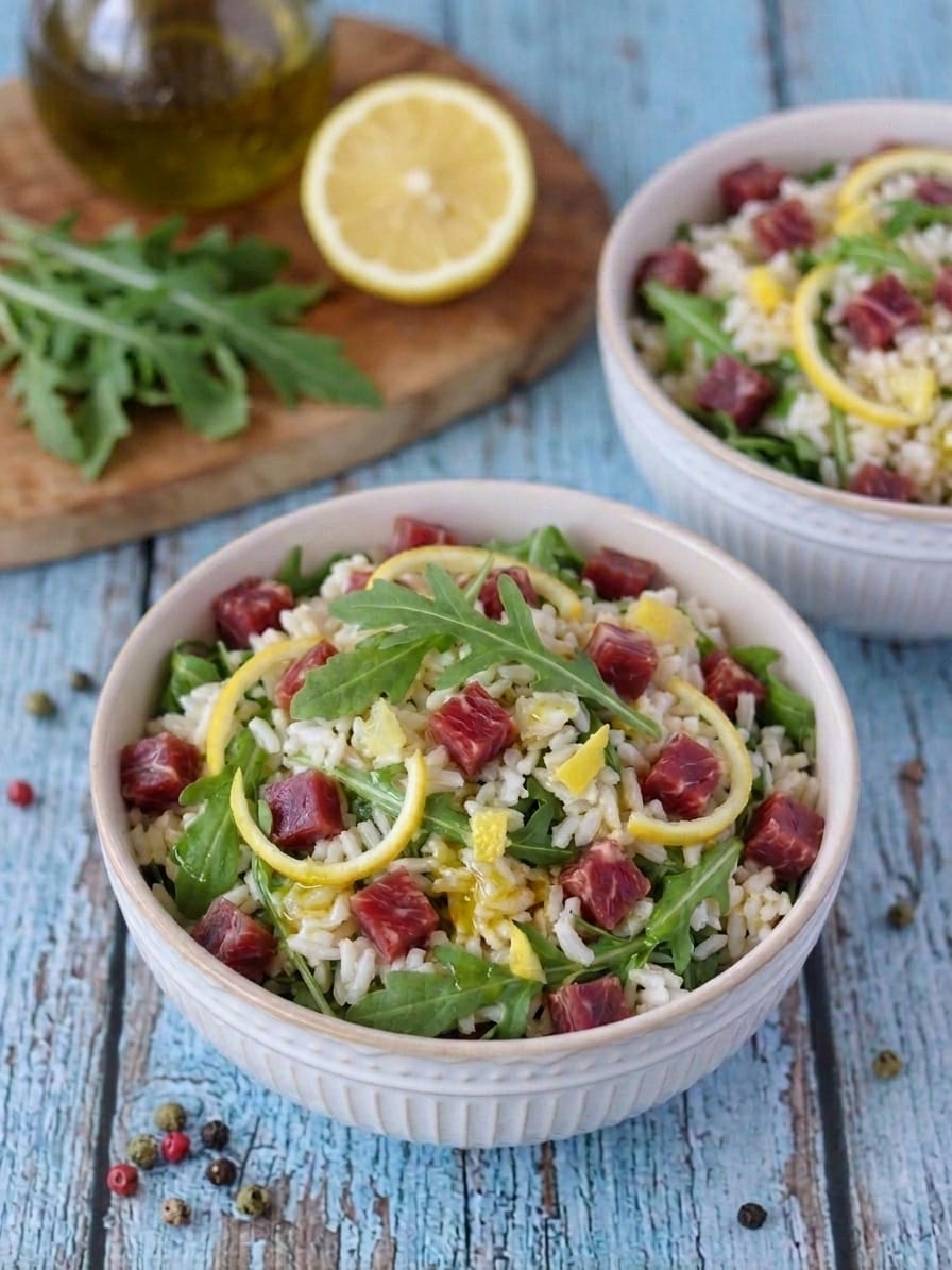 Insalata di riso con bresaola rucola e limone