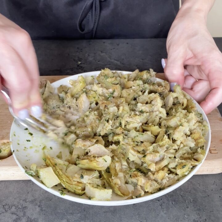 Torta salata ai carciofi e ricotta