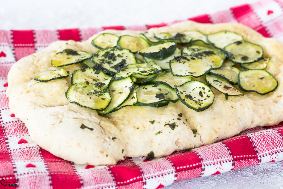 Focaccia con le zucchine