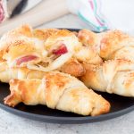 Cornetti di pasta sfoglia salati con salame contadino Clai vert 1