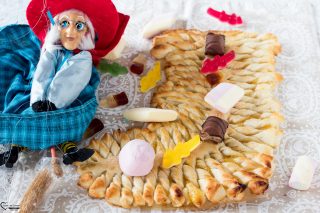 Calza della befana di pasta sfoglia