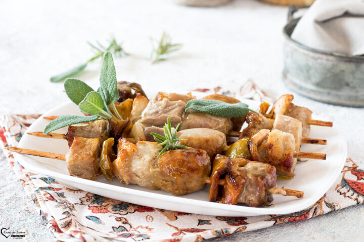 spiedini di maiale al forno