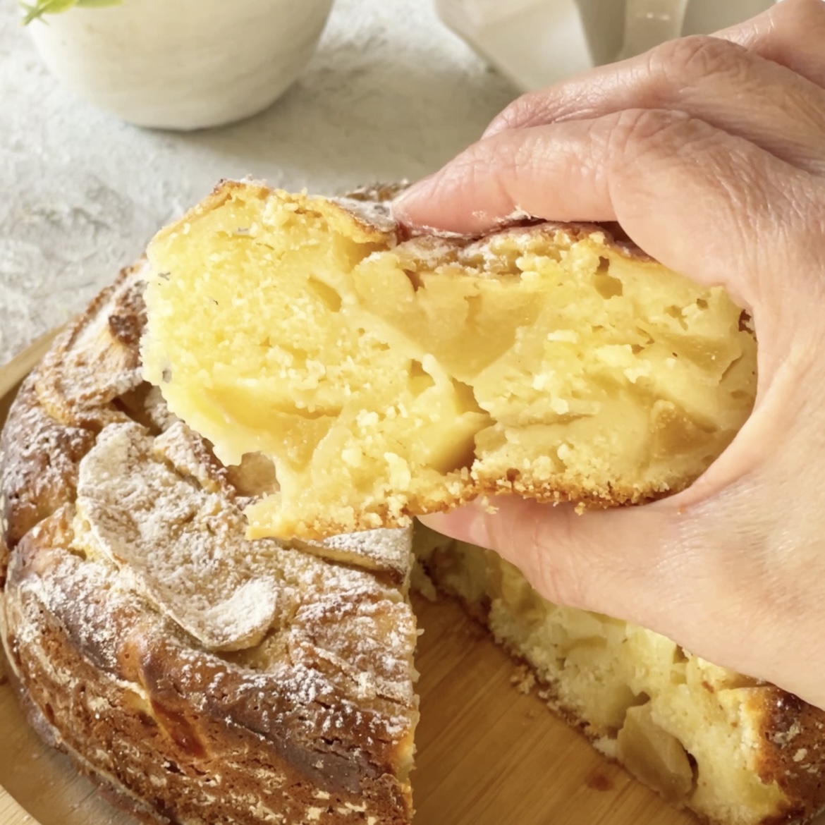 Torta di mele e yogurt soffice e alta ricetta dolce torta yogurt e mele