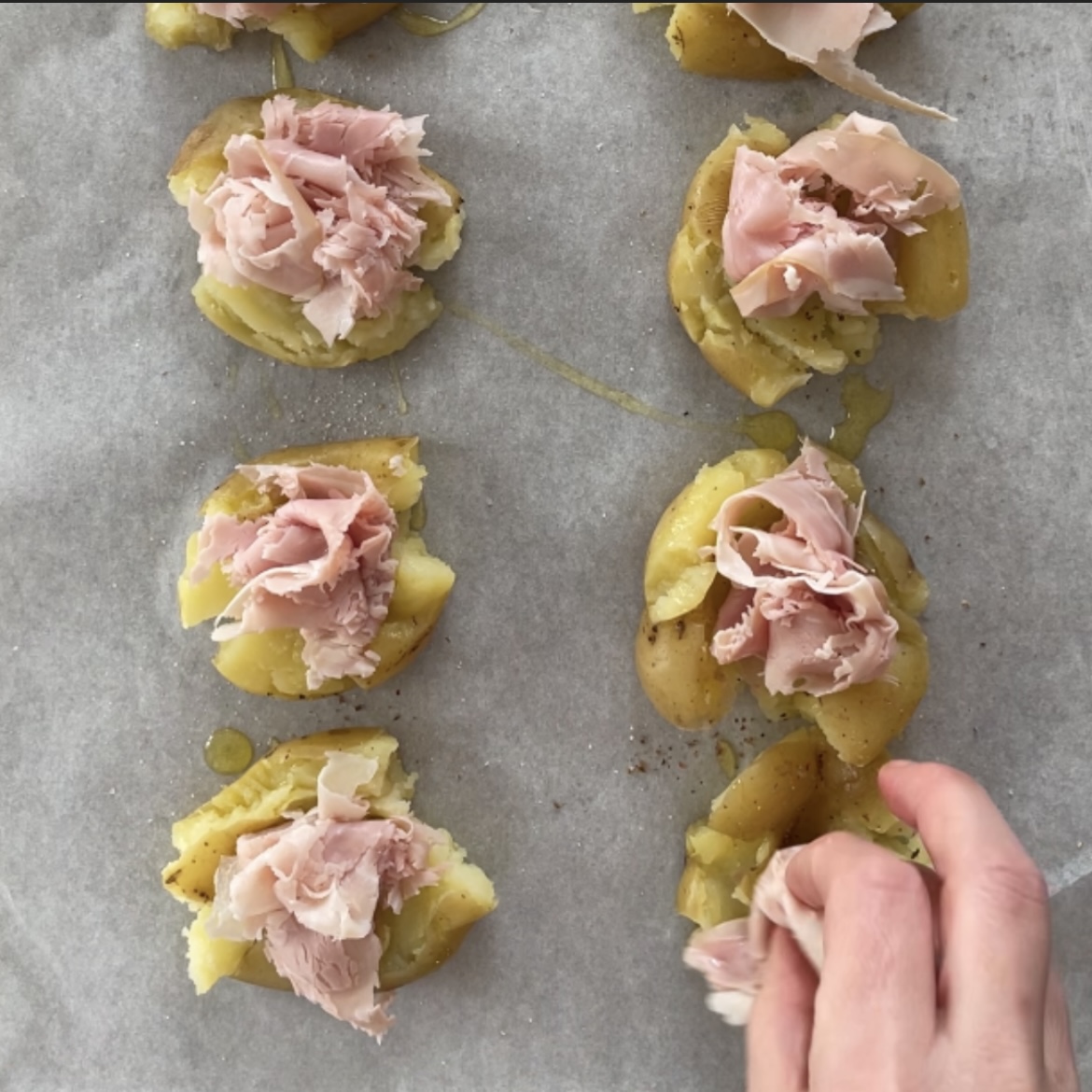 patate al forno con prosciutto e formaggio ricetta cucina italiana