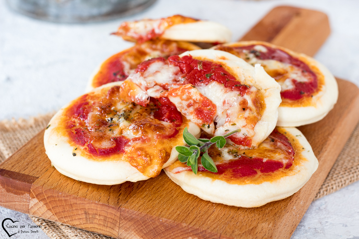 pizzette veloci ricetta antipasto pizzette con pasta pizza pronta