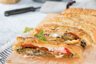 Torta salata con verdure grigliate