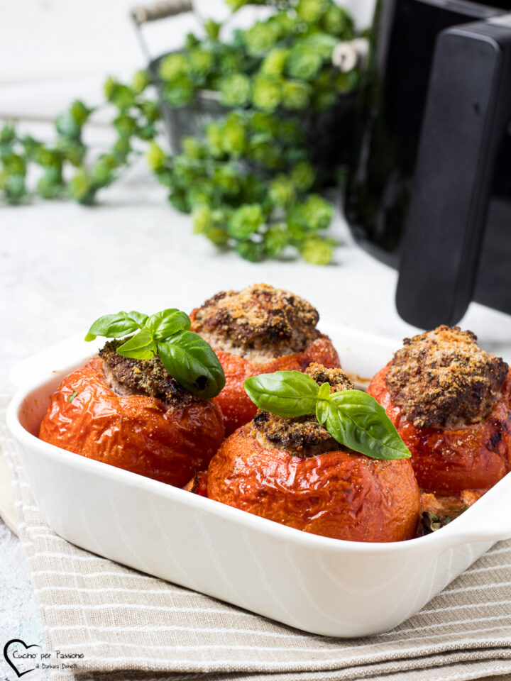 Pomodori ripieni in friggitrice ad aria