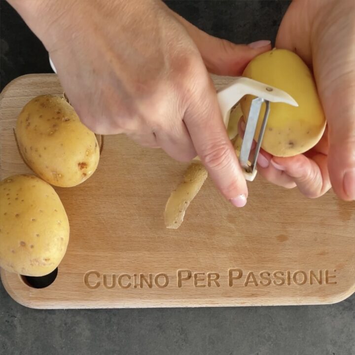 pasta patate e tonno