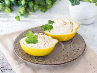 Limoni ripieni di tonno