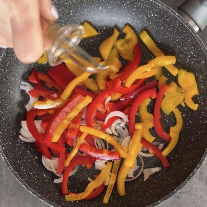 Straccetti di pollo con peperoni