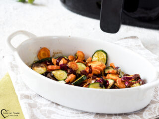 zucchine e carote in friggitrice ad aria
