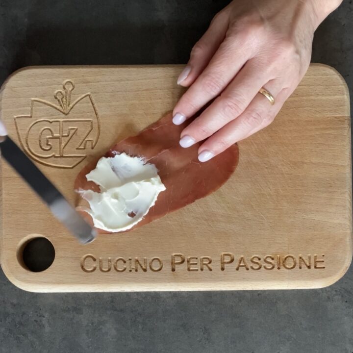 rotolini di bresaola