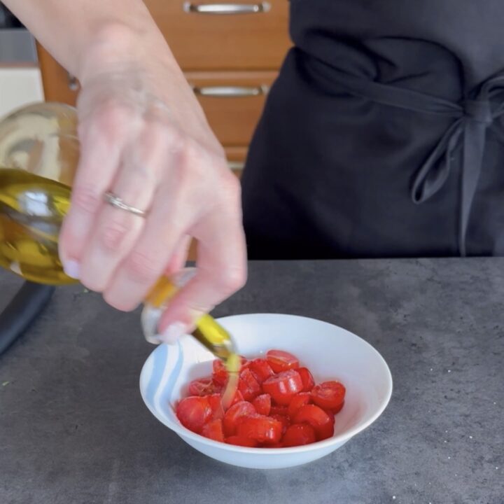 Riso freddo con ceci e pomodorini