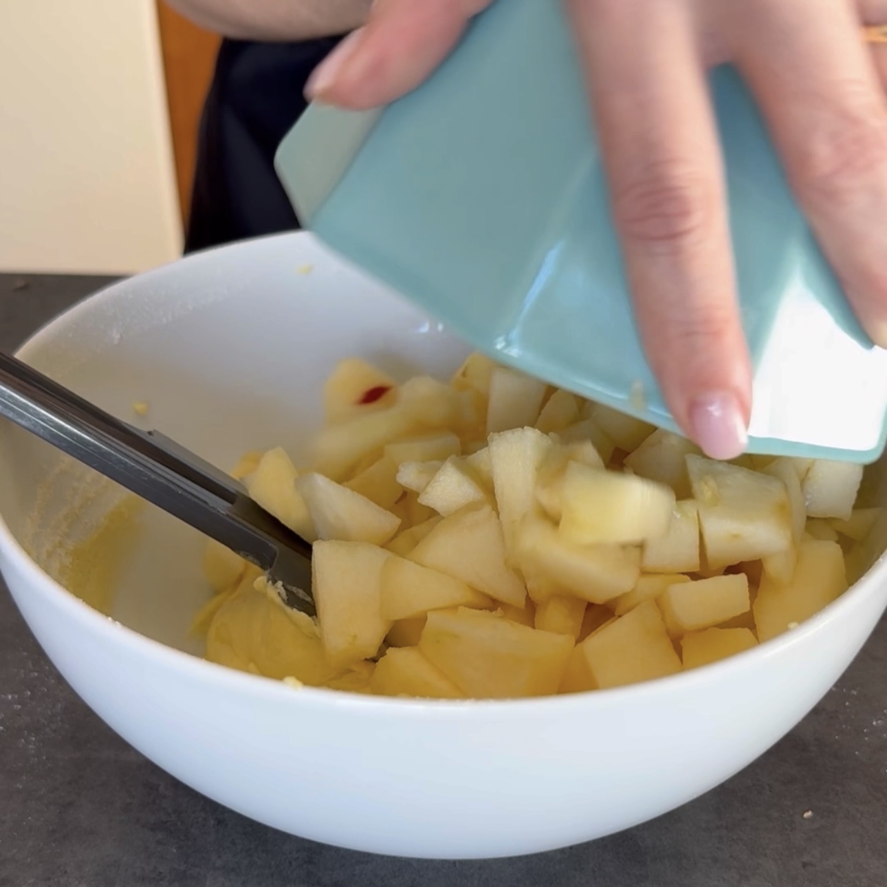 torta di mele e yogurt friggitrice ad aria ricetta dolce cottura airfryer