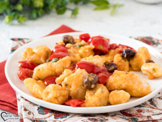 Bocconcini di pollo alla mediterranea