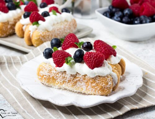 DOLCETTI SAVOIARDI E FRUTTI DI BOSCO