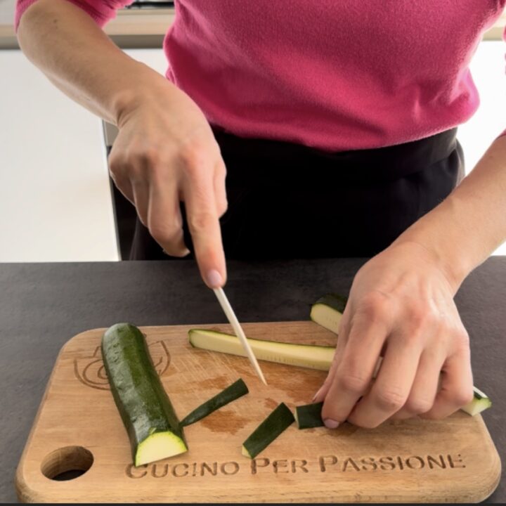 Zucchine sabbiose in friggitrice ad aria