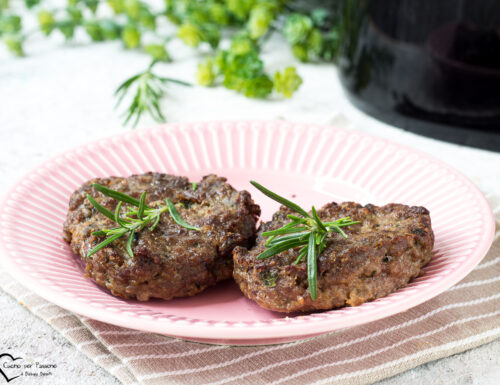 HAMBURGER IN FRIGGITRICE AD ARIA