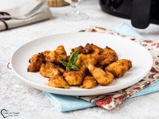 Bocconcini di pollo alla paprika in friggitrice ad aria