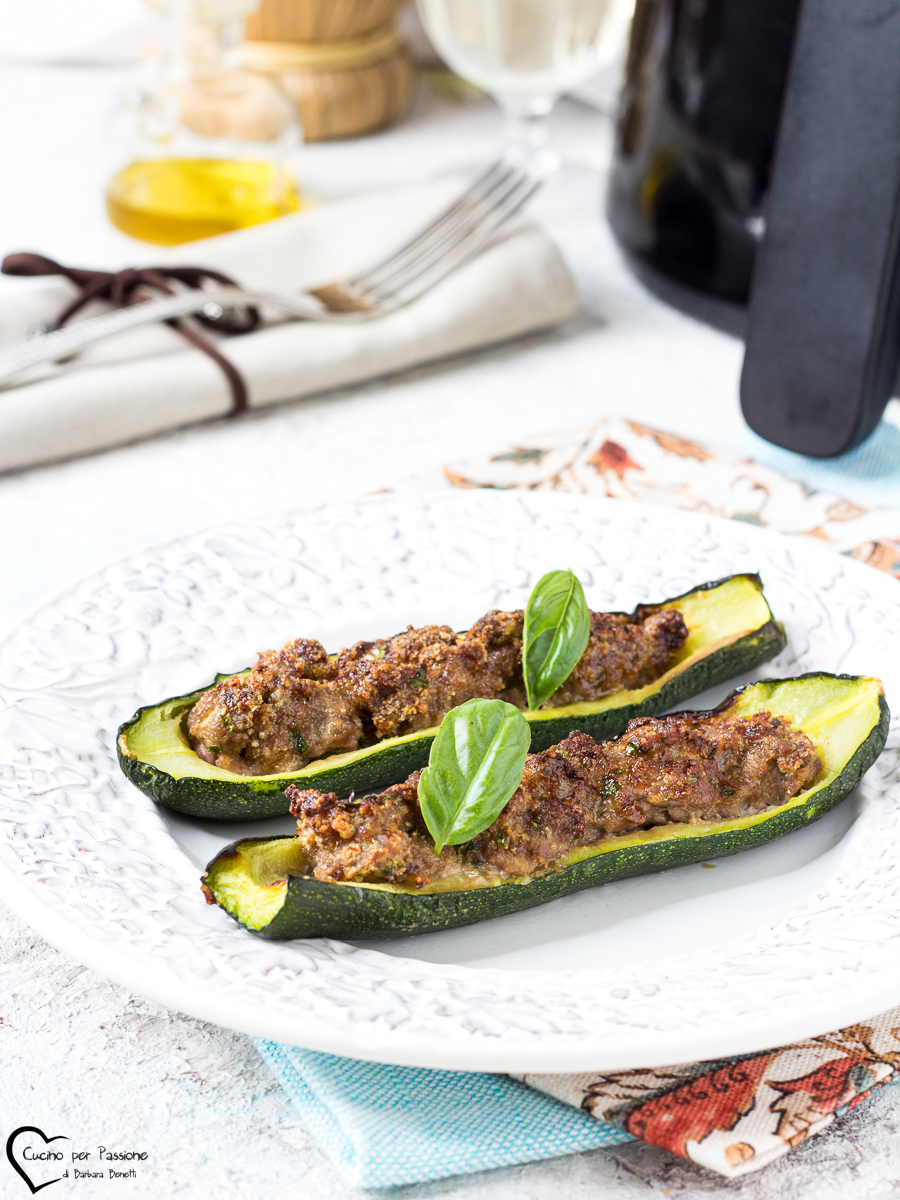 Zucchine ripiene in friggitrice ad aria ricetta cottura airfryer facile
