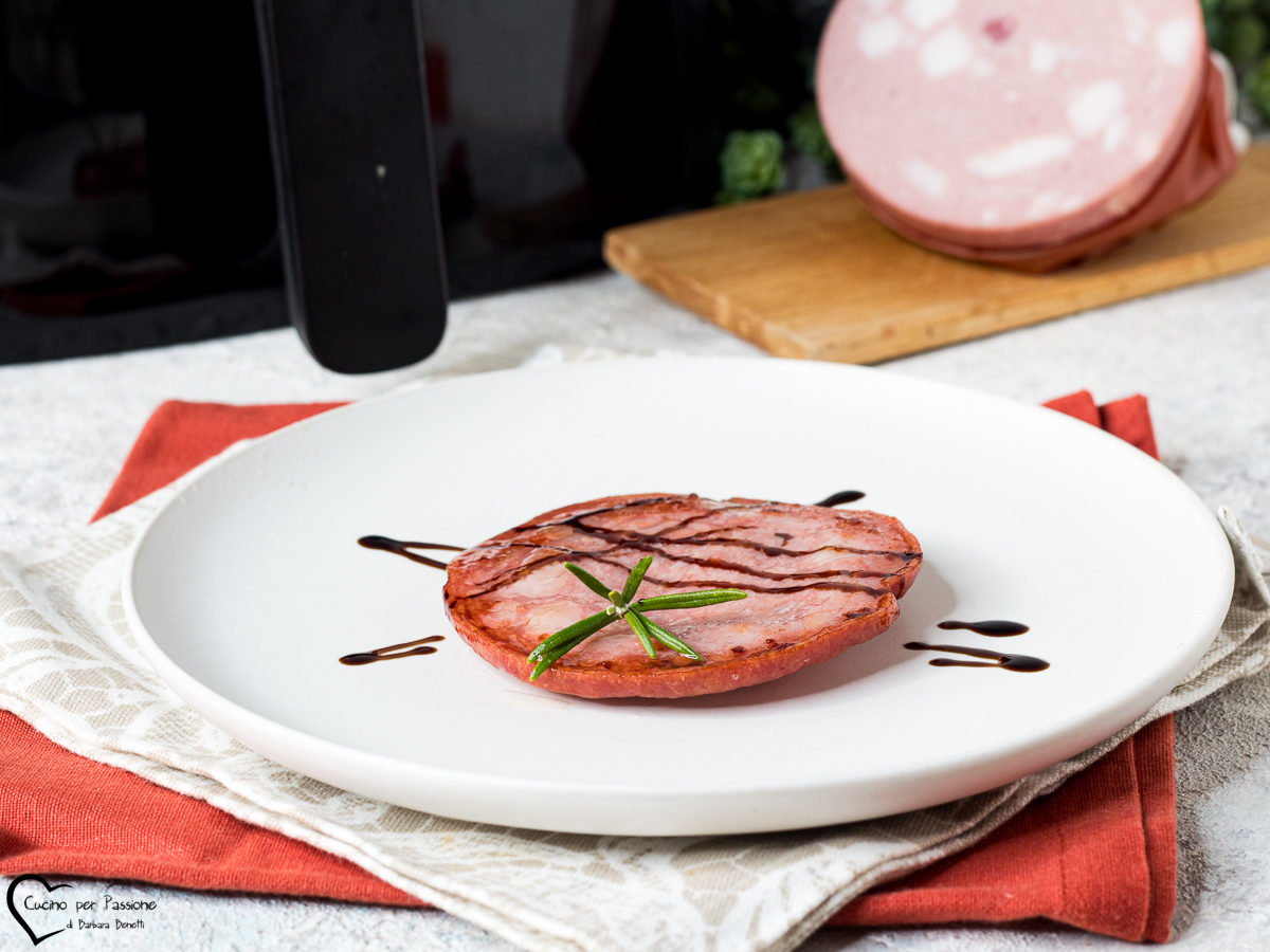 mortadella in friggitrice ad aria