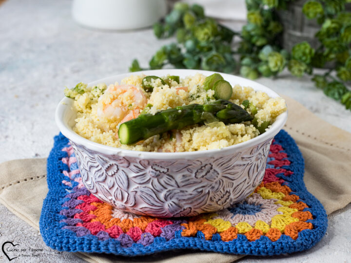 Cous cous gamberi e asparagi