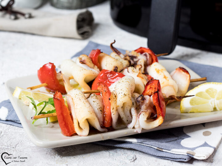 spiedini di calamari in friggitrice ad aria