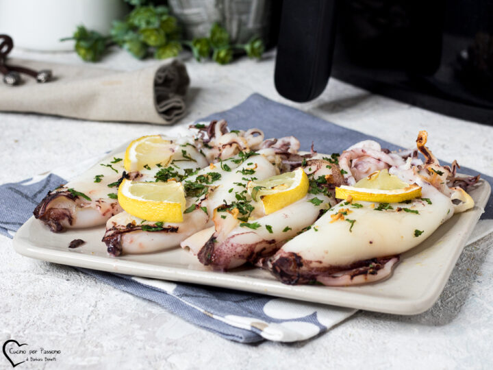 Calamari in friggitrice ad aria light senza panatura